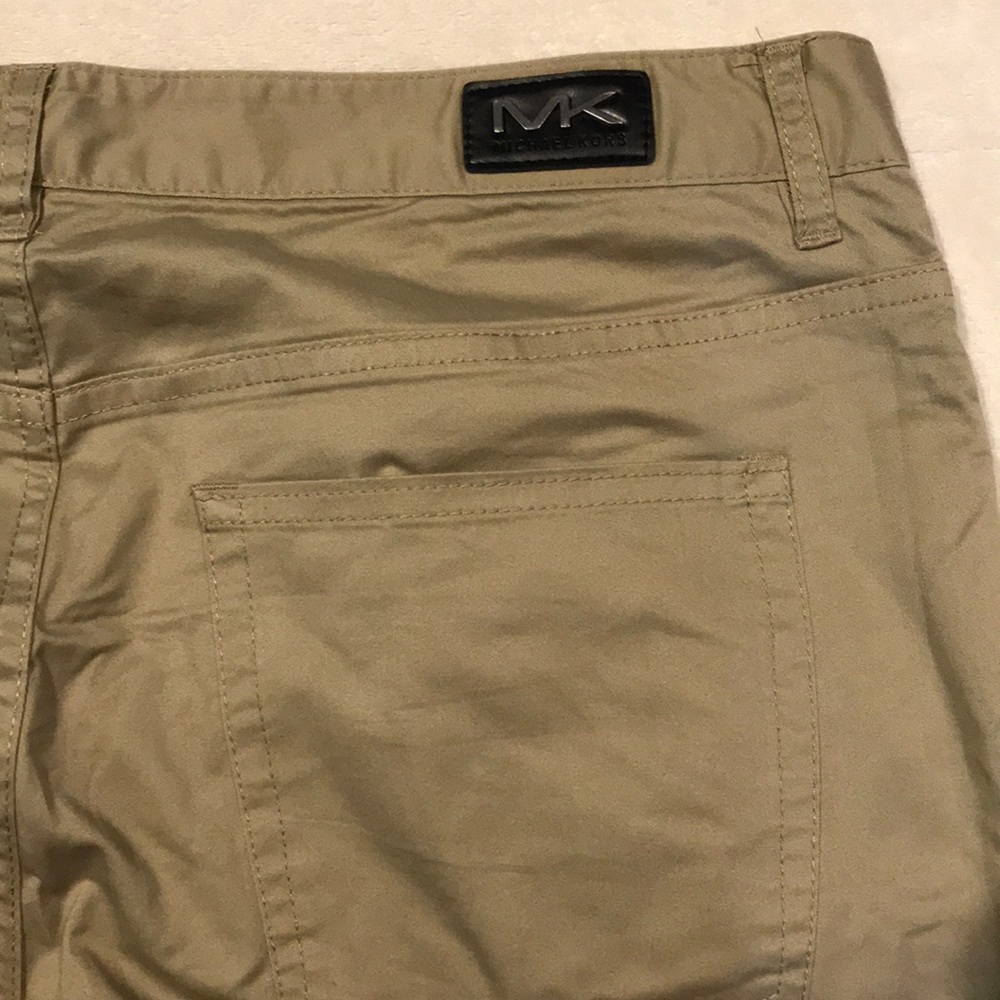 Jeans - Picture 3 of 4